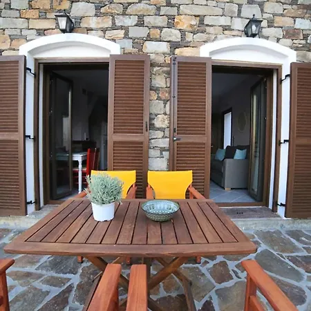 Villa Ικαριων Γη Manganítis Esterno foto