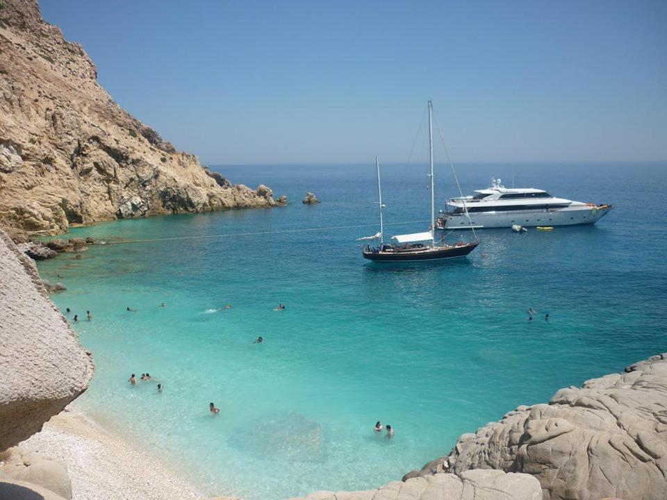 Holiday home ικαριων γη Manganitis