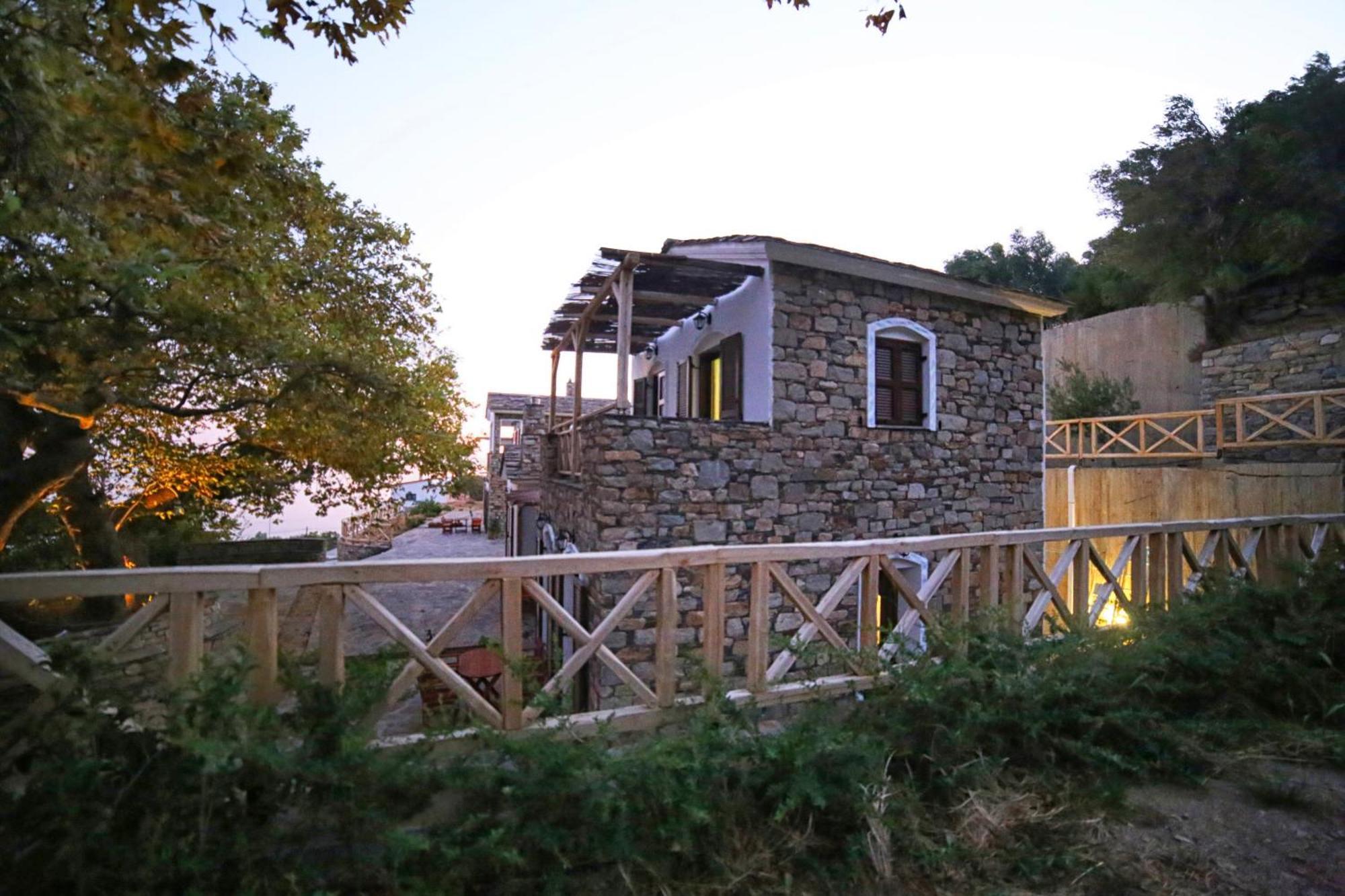 ικαριων γη Holiday home *